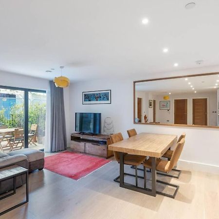 Apartament Stylish 2 Bed 2 Bath In Highgate & Free Parking Londyn Zewnętrze zdjęcie